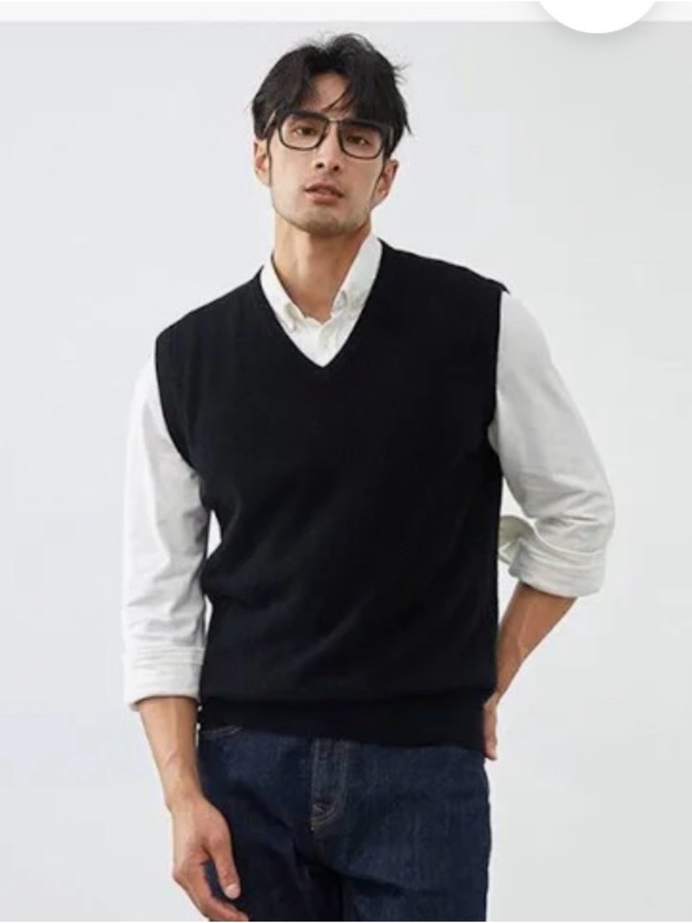 Harrison Men’s Black V-Neck 100% cashmere Sweater Vest